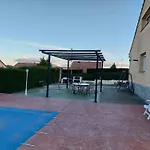 Disfrutar Y Relajarse En El Robledal Сasa de vacaciones Zarzuela del Monte