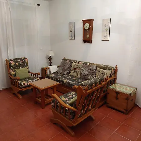 Disfrutar Y Relajarse En El Robledal *