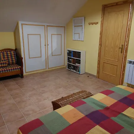 Disfrutar Y Relajarse En El Robledal Casa de Férias