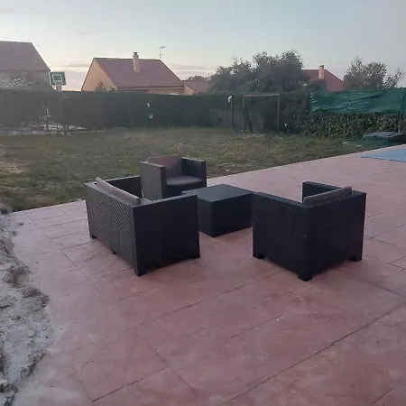 Disfrutar Y Relajarse En El Robledal *