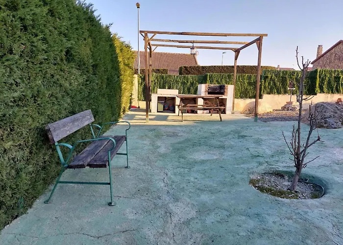 Disfrutar Y Relajarse El Robledal *